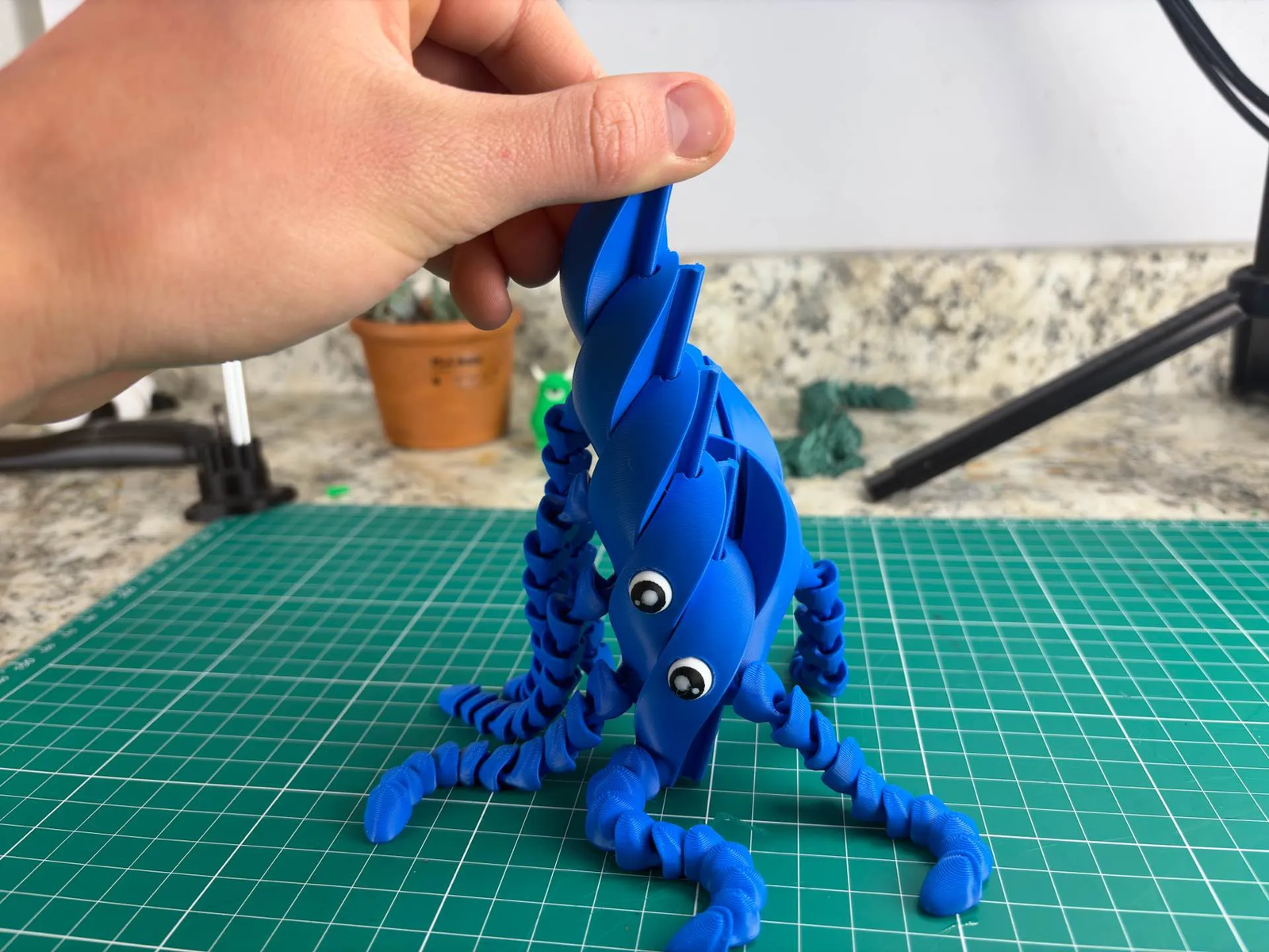 3d‑printed octopus figurine random colour 3d‑printed octopus figurine random colour