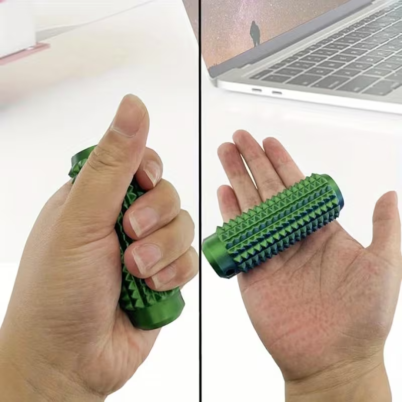 3d massager (random colour) 3d massager (random colour)